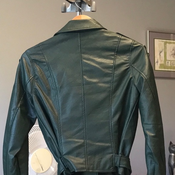 Faux leather jacket - Picture 2 of 6